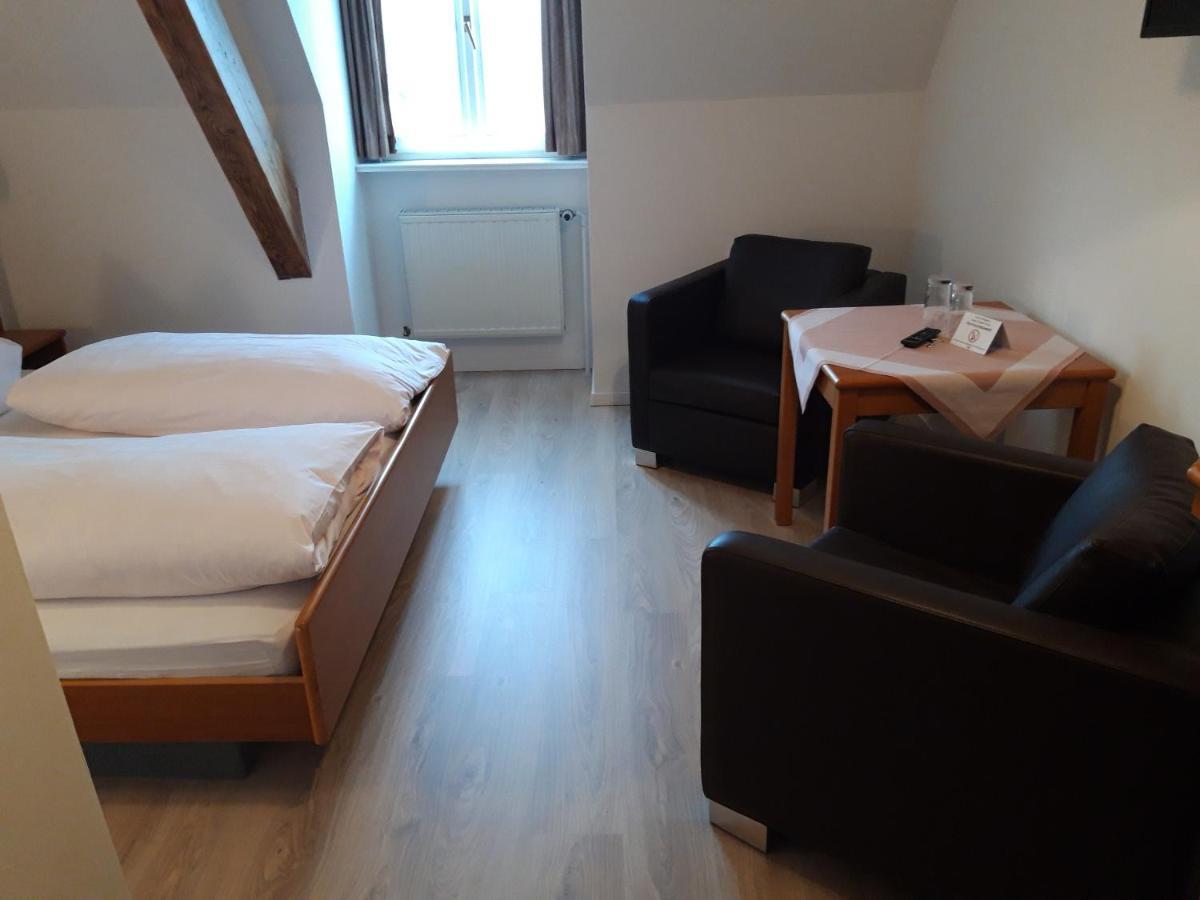 Burghotel Lichtenberg  Luaran gambar